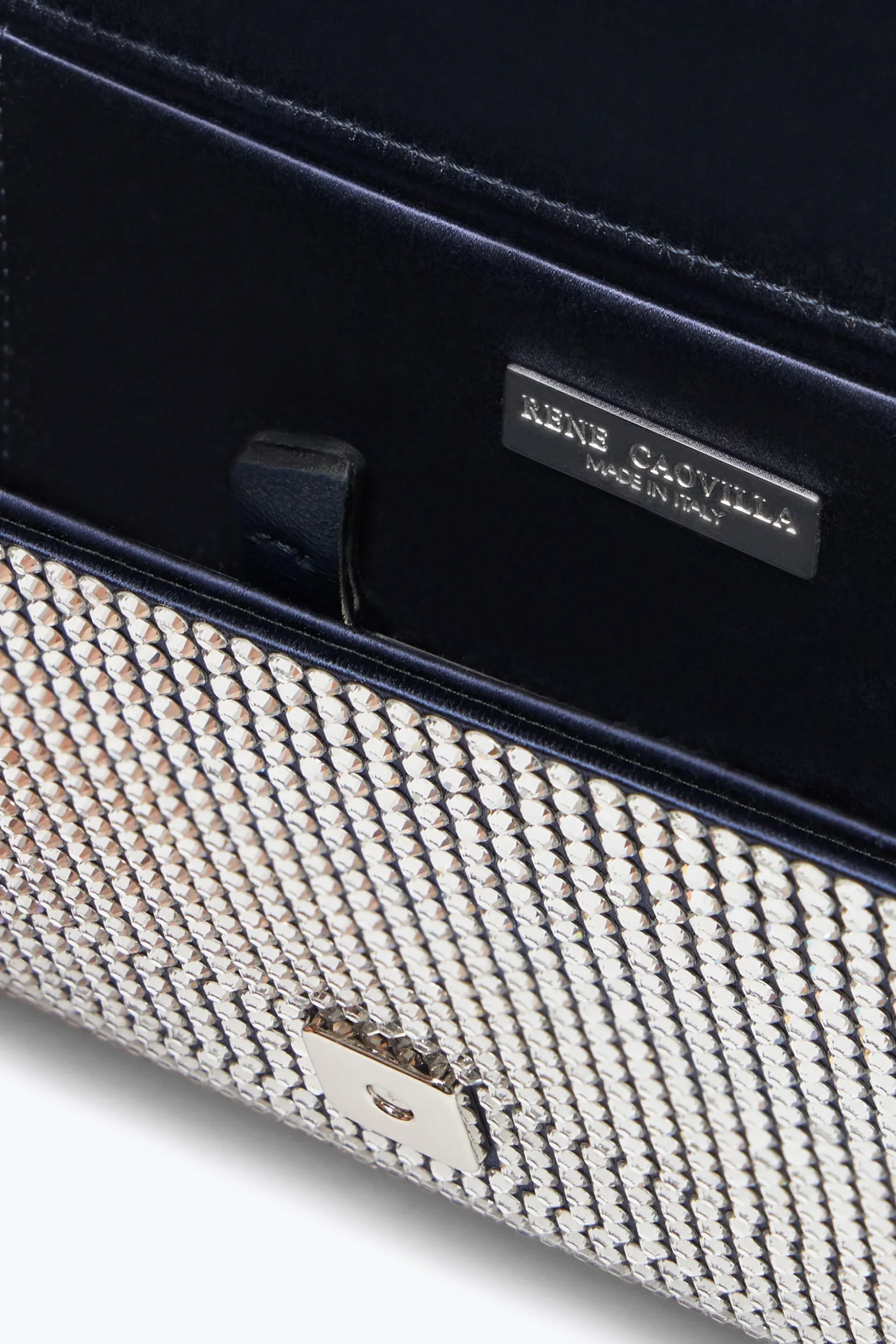 Pochette Aida bleue avec cristaux all-over